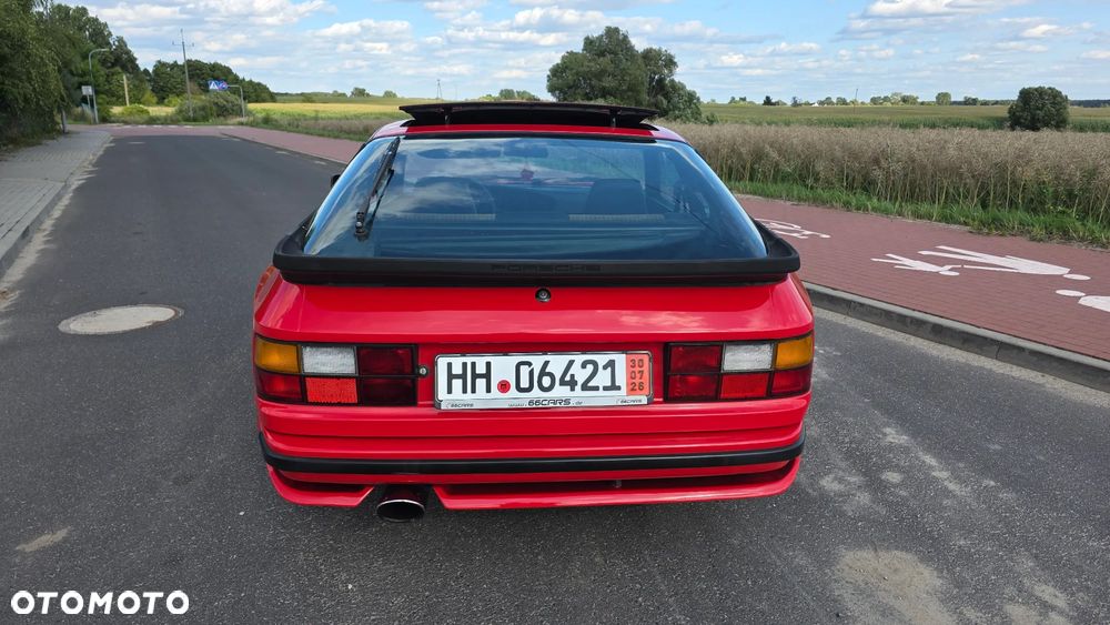Porsche 944 - 17