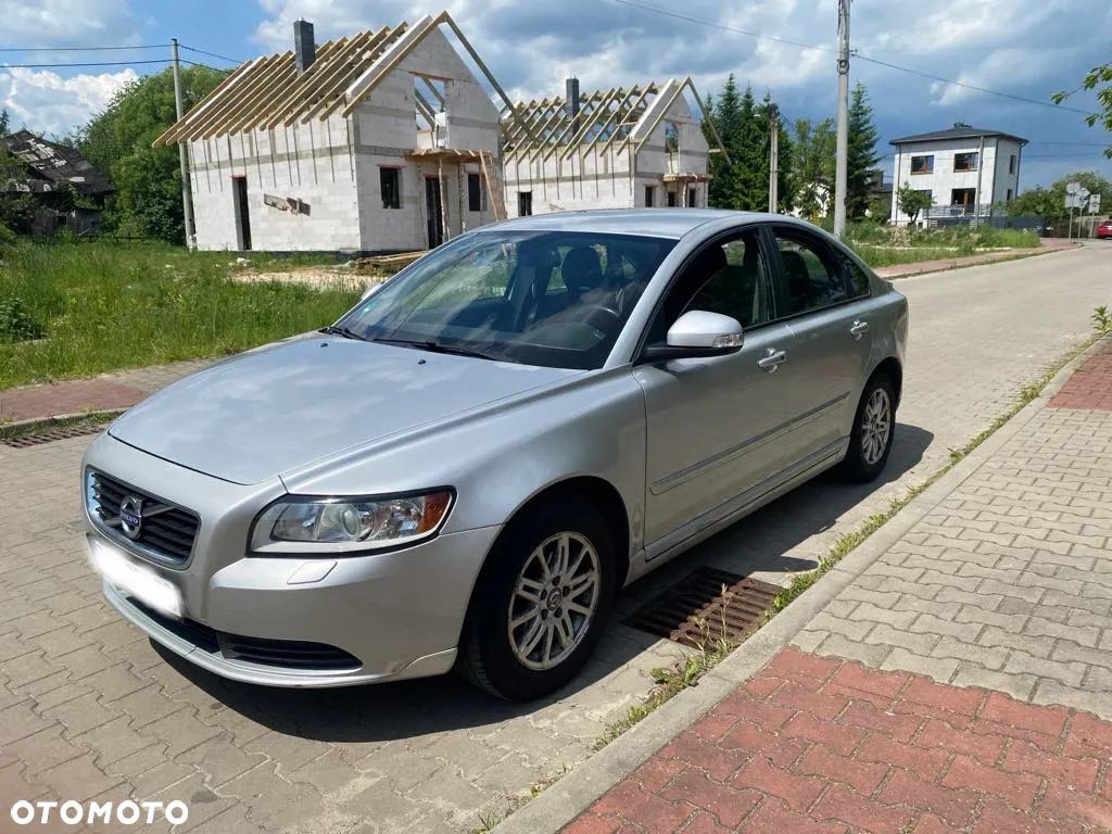 Volvo S40 - 1