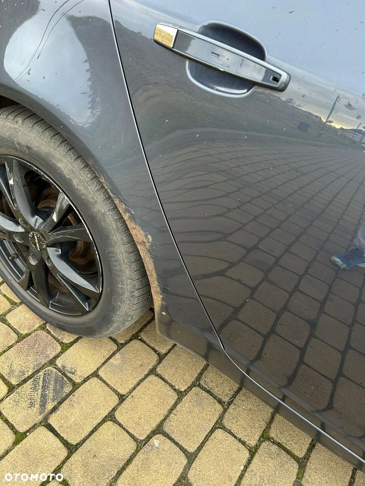 Opel Insignia 2.0 T Cosmo 4x4 - 17