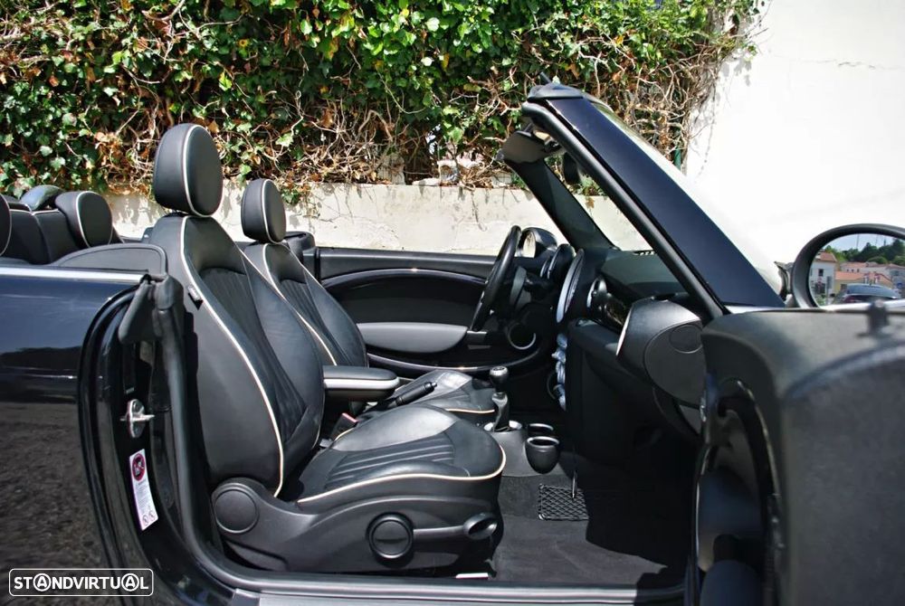 MINI Cabrio Cooper S - 23