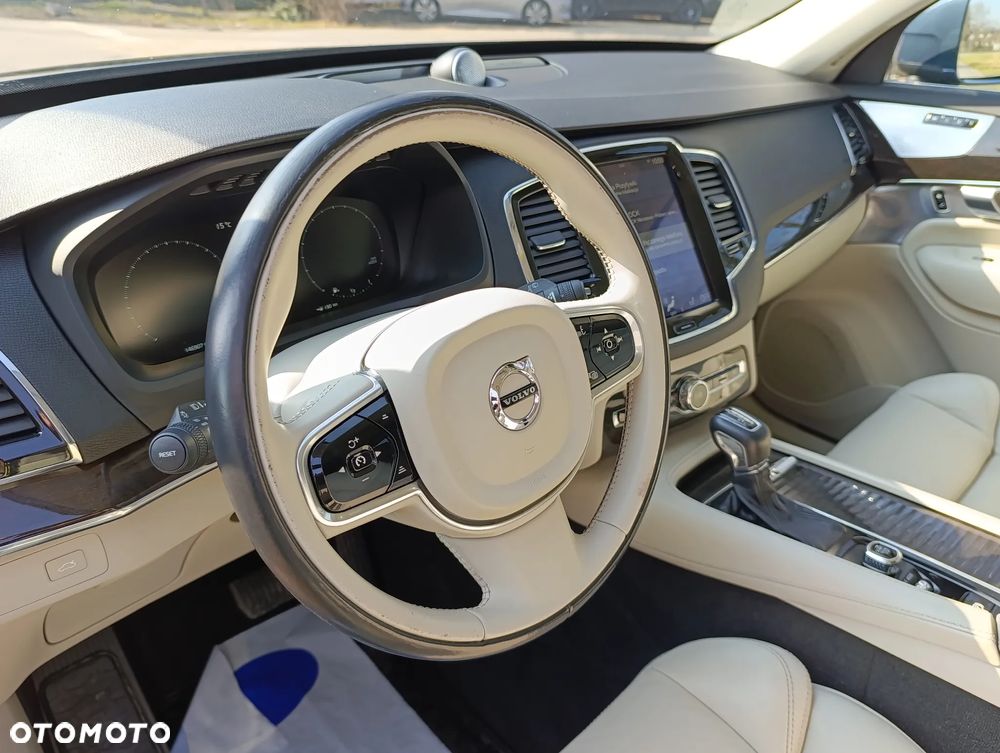 Volvo XC 90 T6 AWD Geartronic Inscription - 12