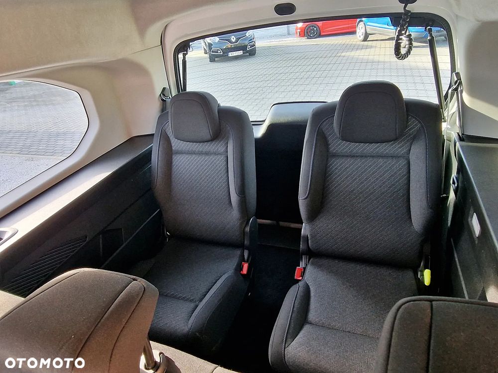 Peugeot Rifter Long 1.5 BlueHDI Allure S&S (7-os.) - 11