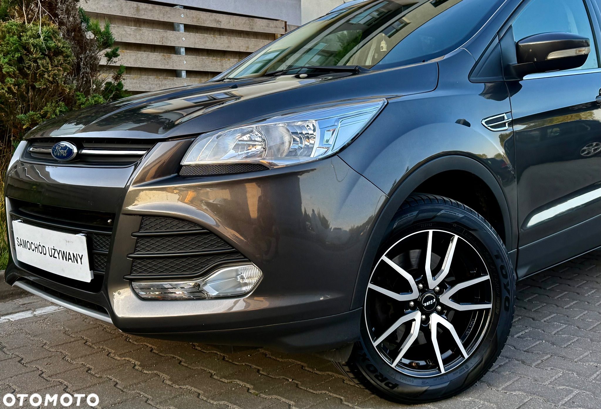 Ford Kuga 2.0 TDCi FWD Edition - 1