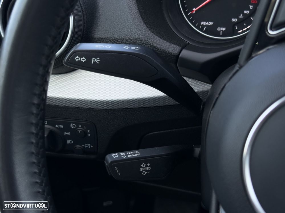 Audi Q2 30 TFSI Design - 10