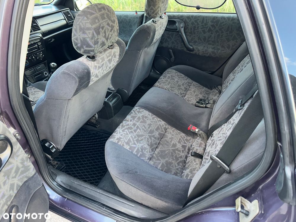 Opel Vectra - 9