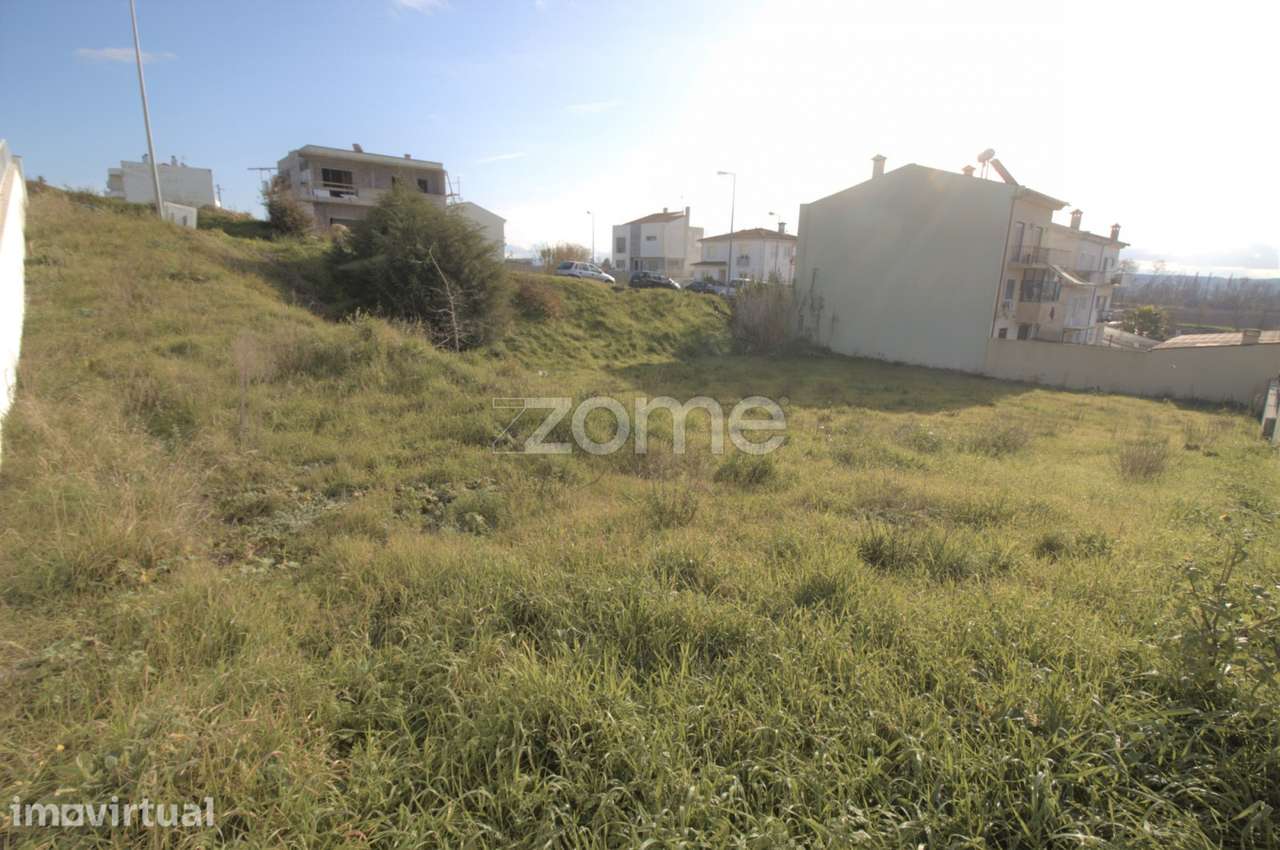 Terreno Urbano c/ 330 m2 | S. Silvestre - Grande imagem: 3/15