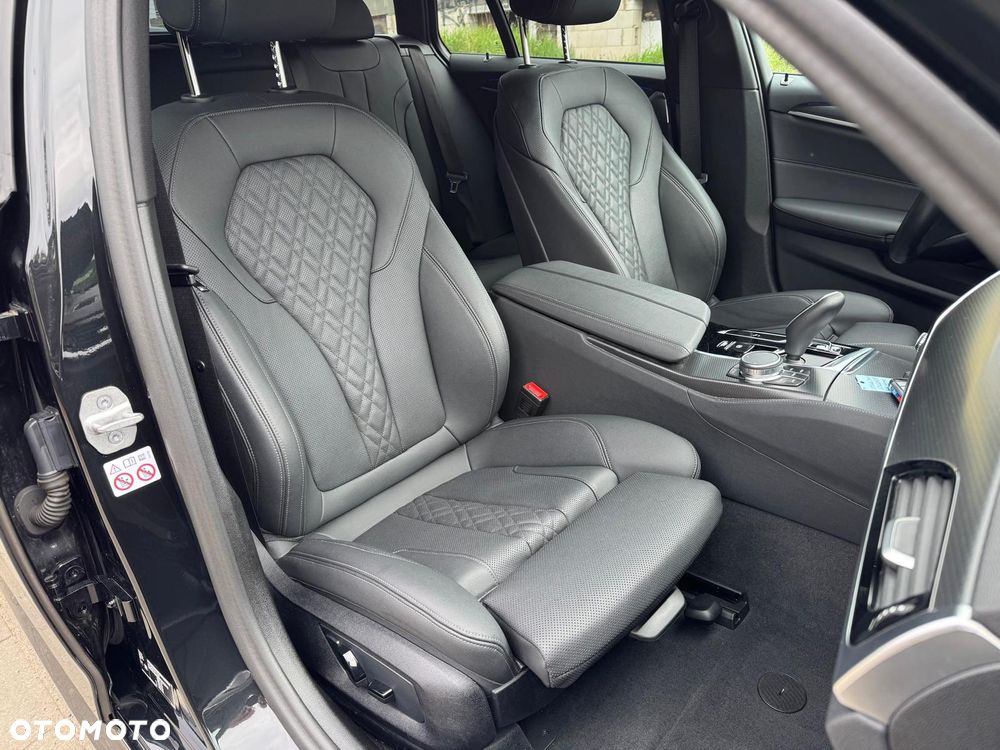 BMW Seria 5 520d xDrive M Sport sport - 22