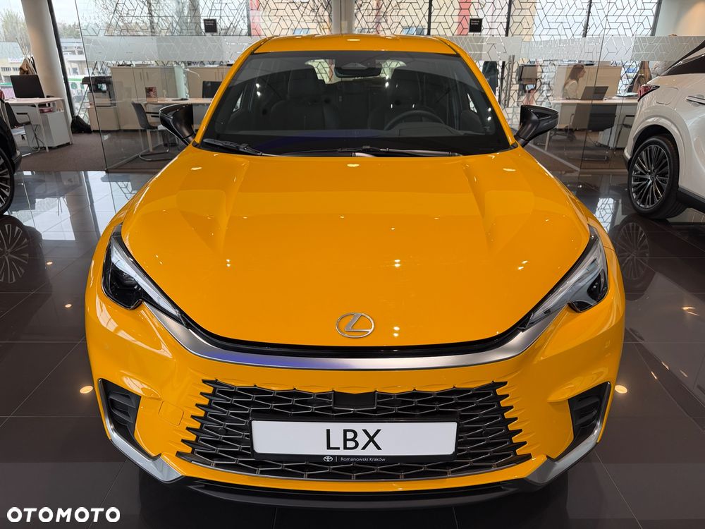 Lexus LBX 1.5 Hybrid Elegant - 2