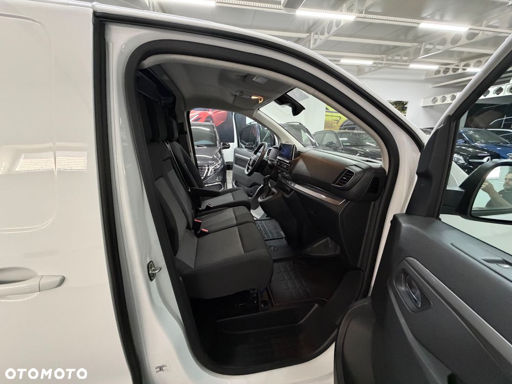 Opel Vivaro - 19
