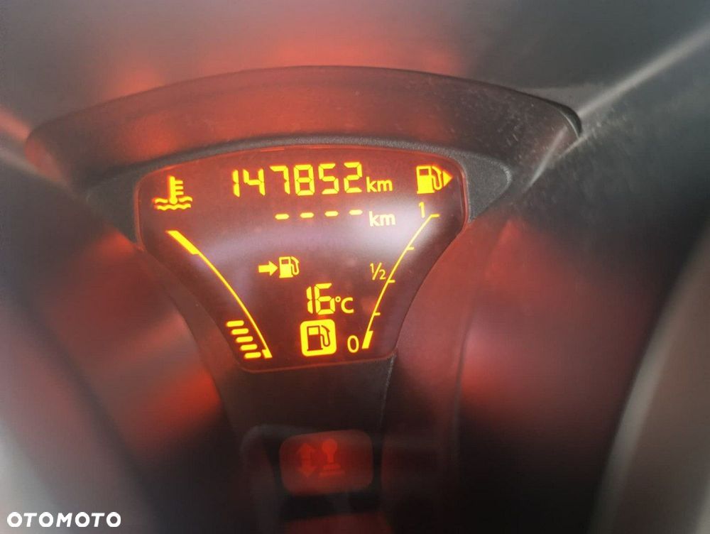 Nissan Juke - 31