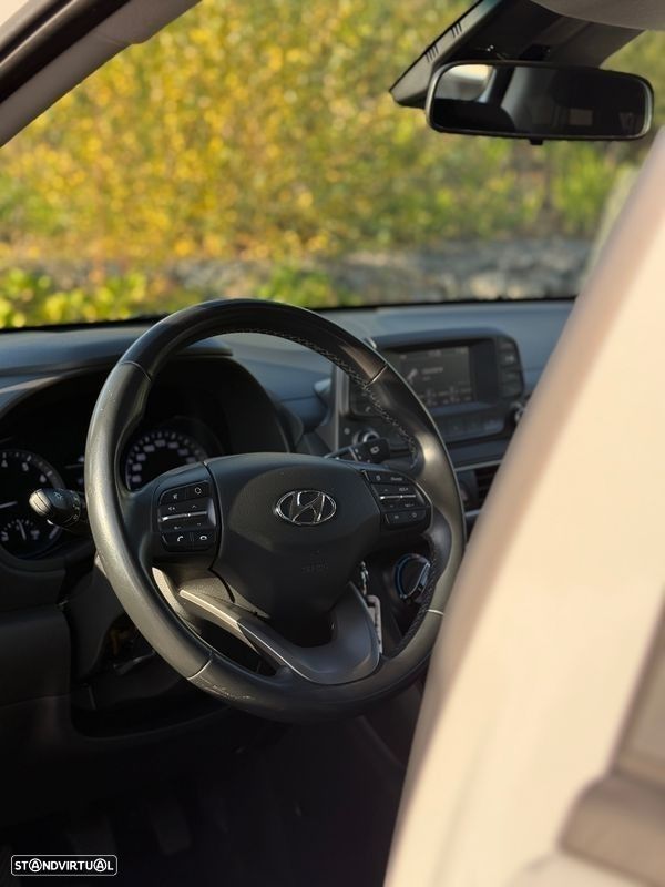 Hyundai Kauai 1.0 T-GDi Premium Tec.Preto - 10