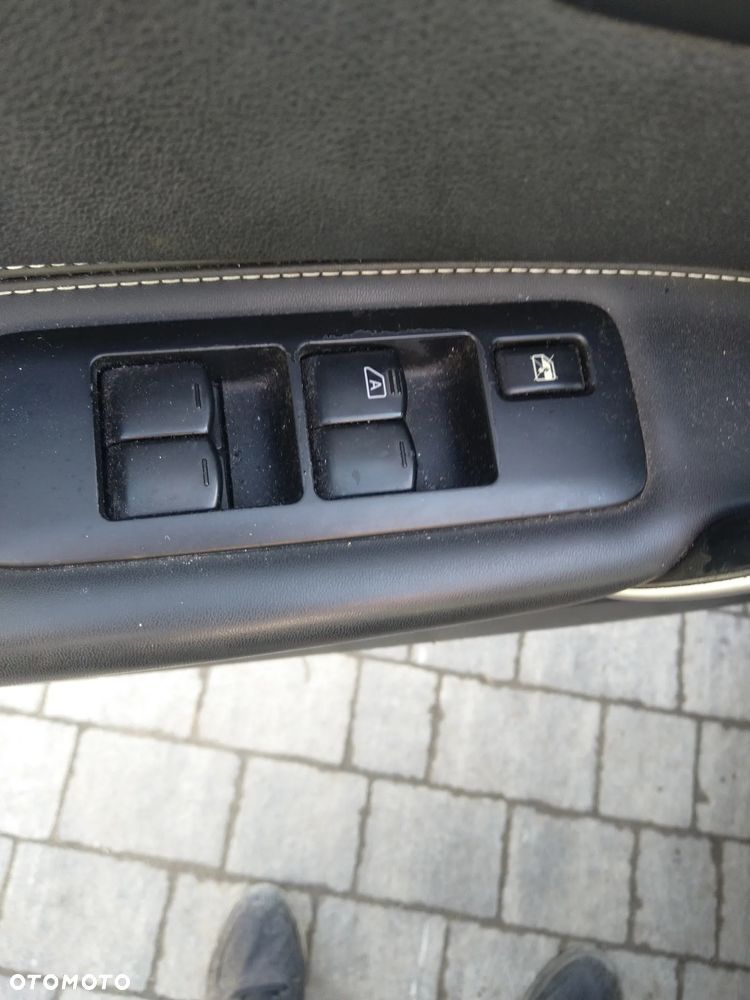 Nissan Qashqai+2 2.0 dCi 4x4 Tekna - 11