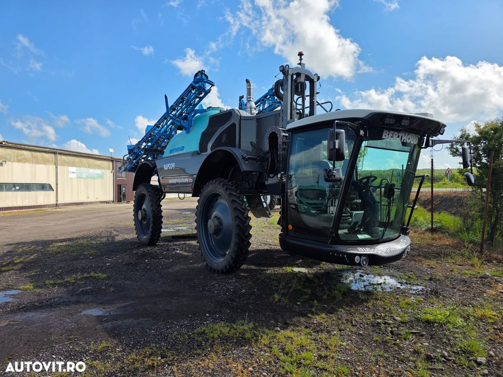 Berthoud Raptor 4240 Front Cab Autopropulsată - 5