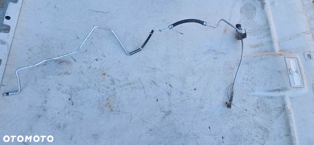Przewód wąż klimatyzacji Toyota Avensis T25 lift 2,2 D-CAT 2008r - 2