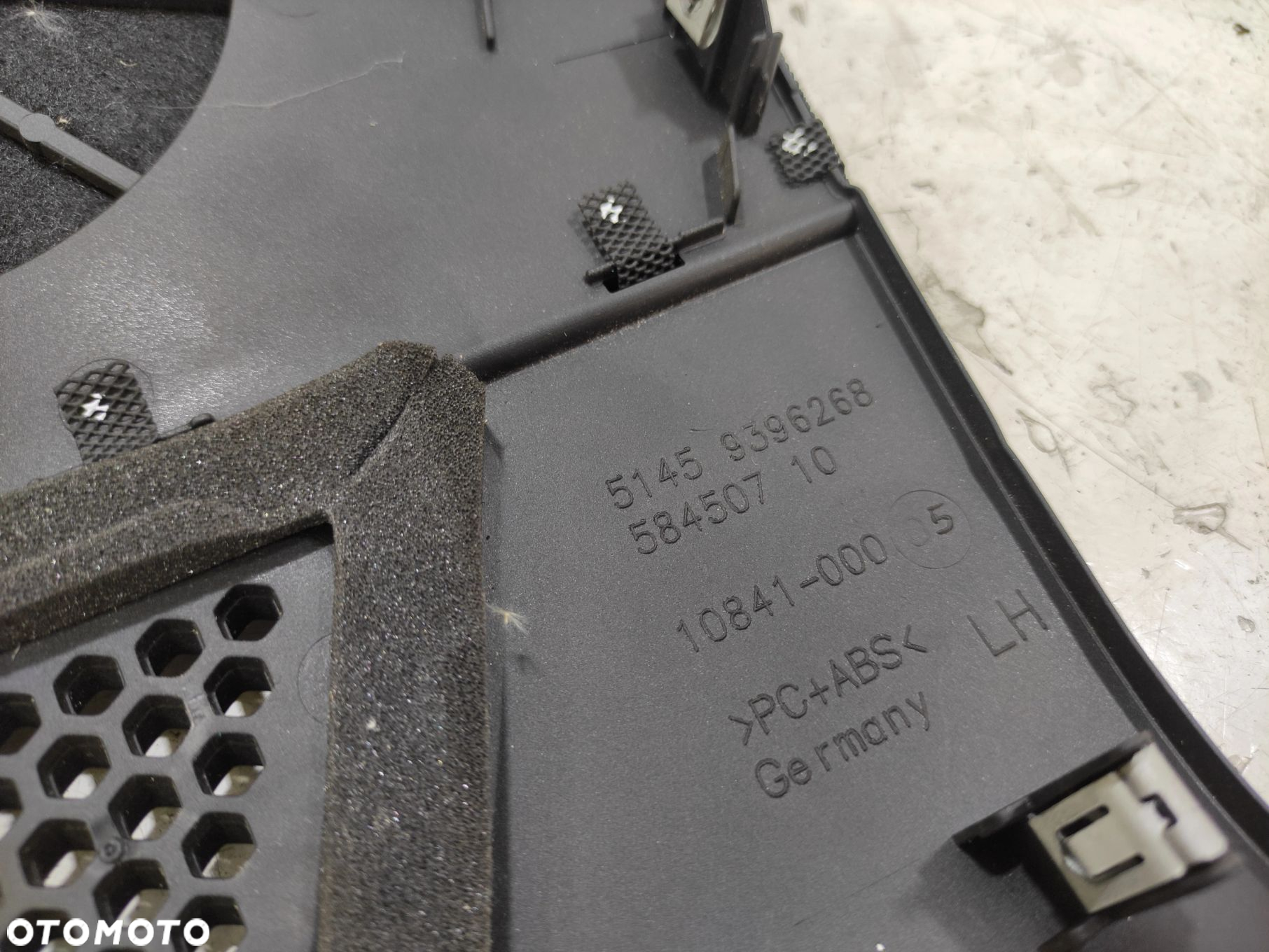 OSŁONA CENTER SPEAKER BMW F91 F92 G14 G15 G16 9396268 CH - 6