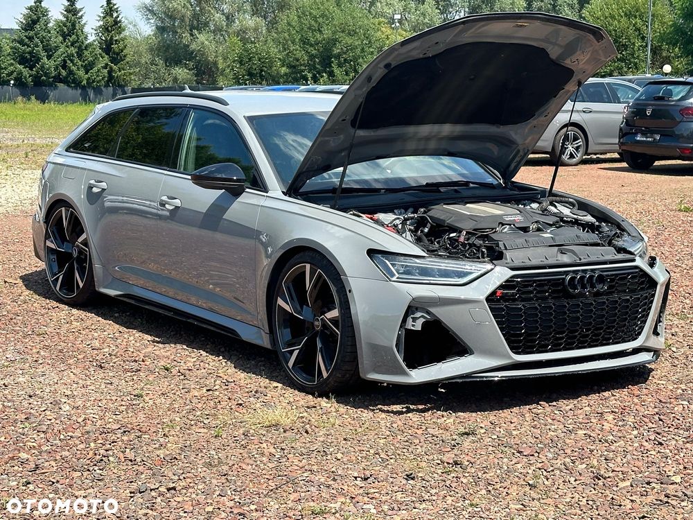 Audi RS6 Avant - 6