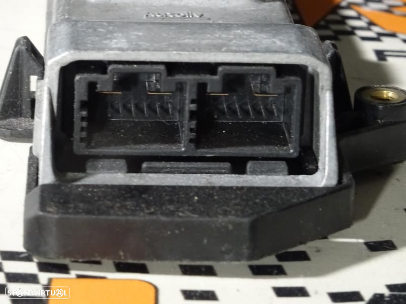 Módulo Eletrónico Bmw 7 (F01, F02, F03, F04)  6135921424001 / 61113050 - 3