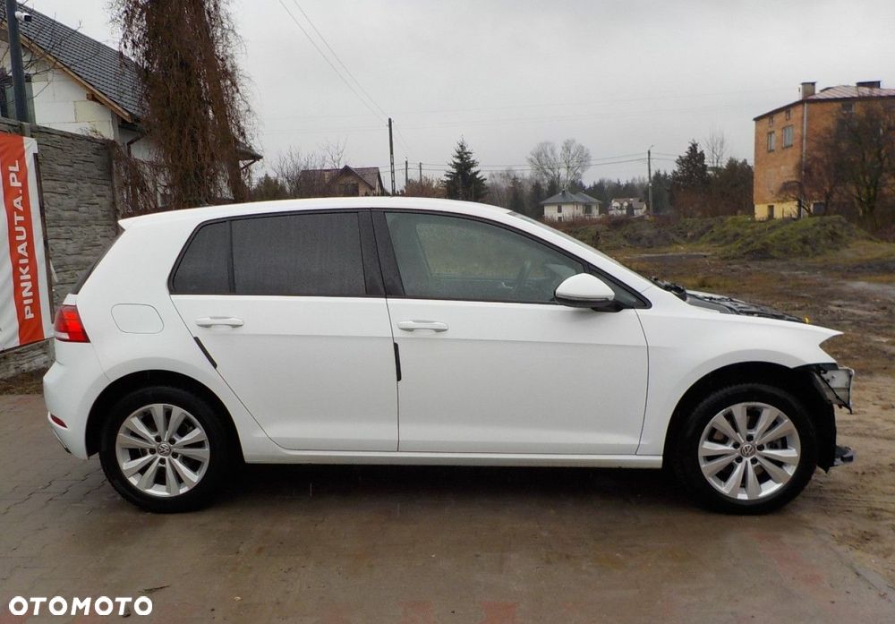 Volkswagen Golf - 13