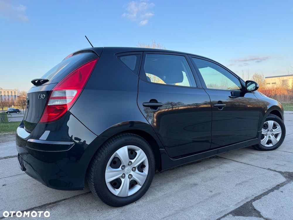 Hyundai i30 1.4 Comfort - 37