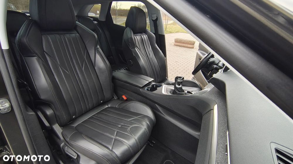 Peugeot 3008 BlueHDi 130 Stop & Start Allure Business-Paket - 16