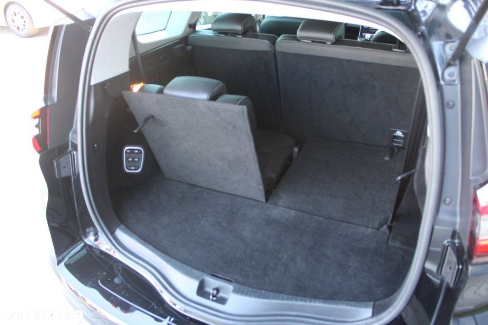 Renault Grand Scenic - 14
