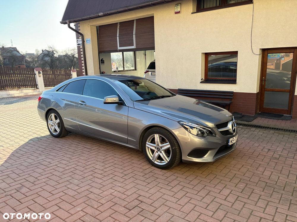 Mercedes-Benz Klasa E 250 7G-TRONIC - 10