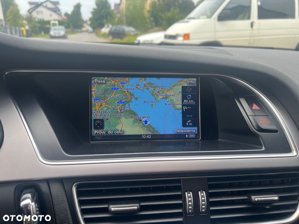 Audi A4 Avant 2.0 TDI DPF multitronic Attraction - 22