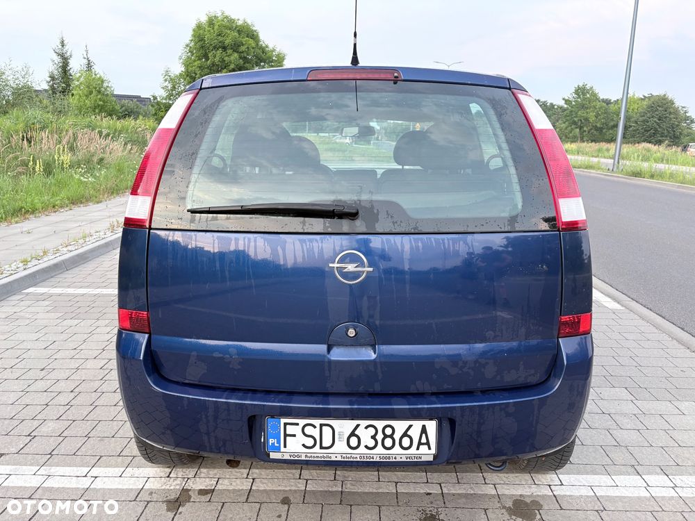Opel Meriva 1.6 16V Essentia - 8