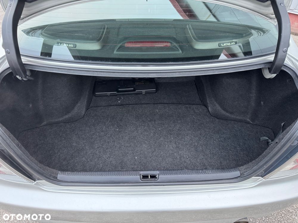 Lexus IS 200 Limited - 34