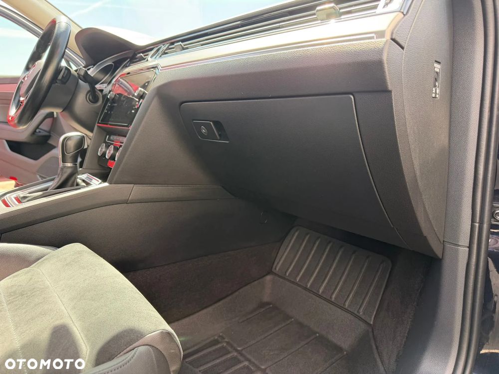 Volkswagen Passat 2.0 TSI BMT Highline DSG - 26