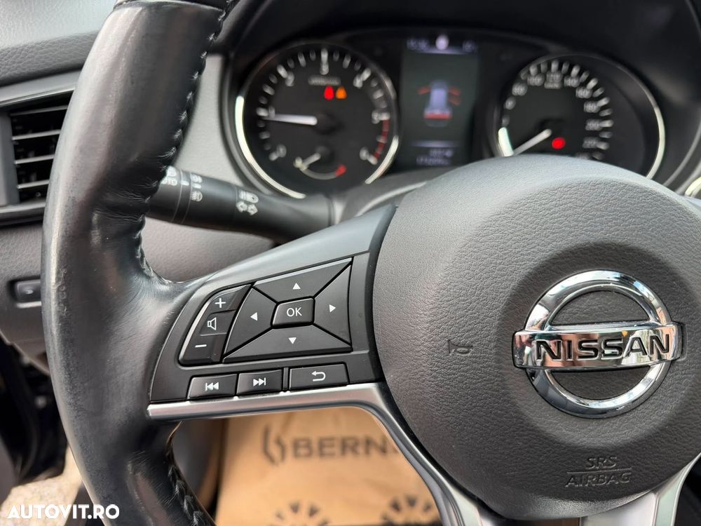 Nissan X-Trail 2.0 dCi ALL-MODE 4x4i Tekna - 33