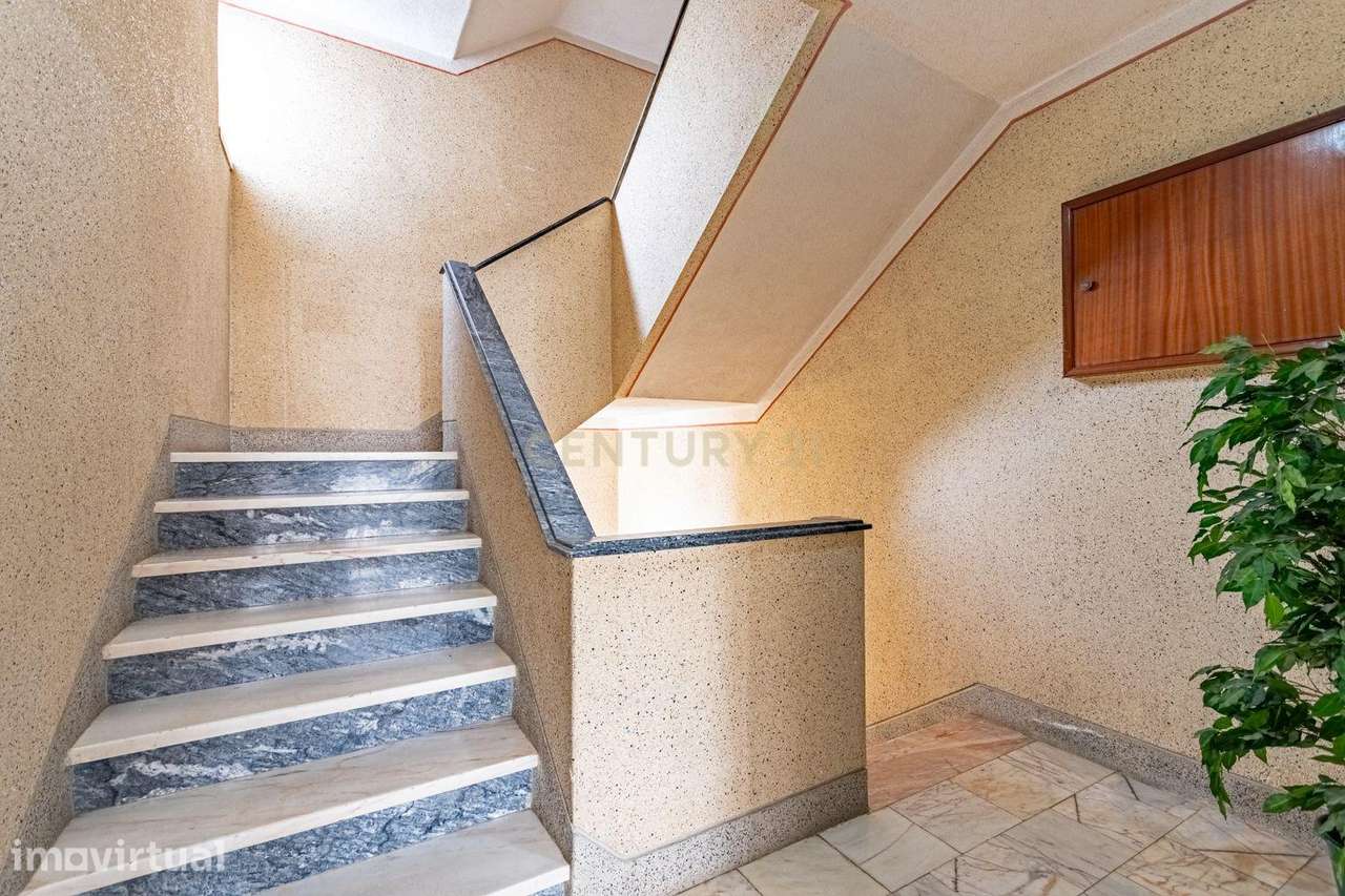 Apartamento T2 luminoso e pronto a Habitar - Bobadela - Grande imagem: 3/14