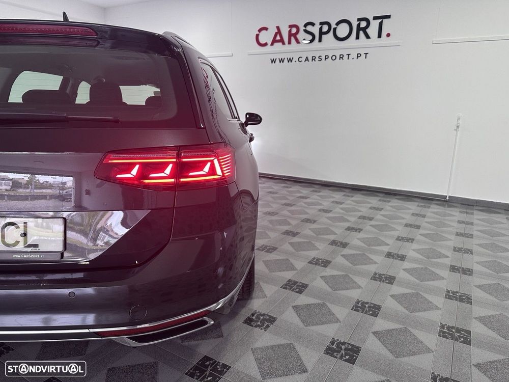 VW Passat Variant - 8