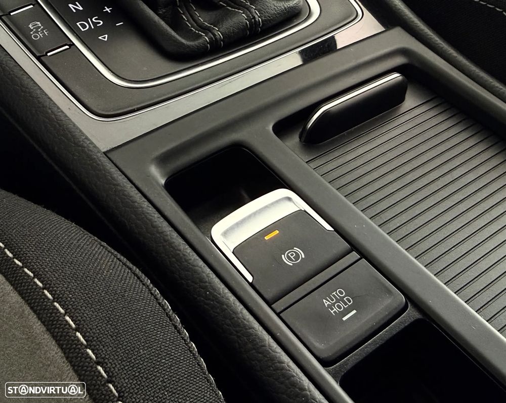 VW Golf R 4Motion BlueMotion DSG - 30