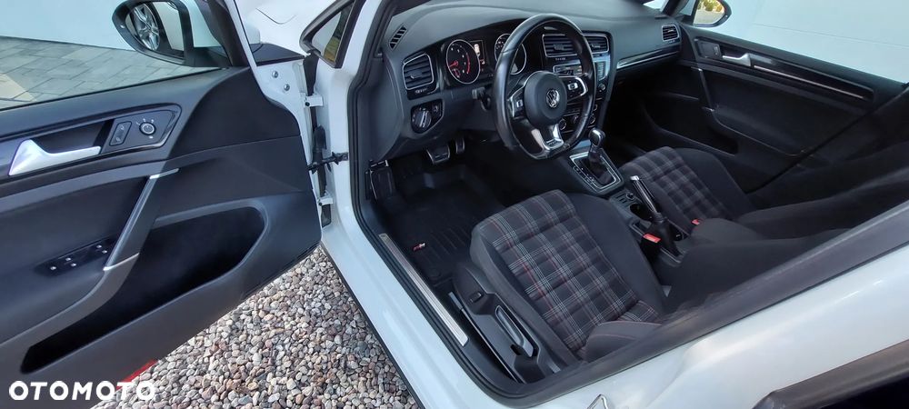 Volkswagen Golf 2.0 TSI BMT GTI DSG - 18