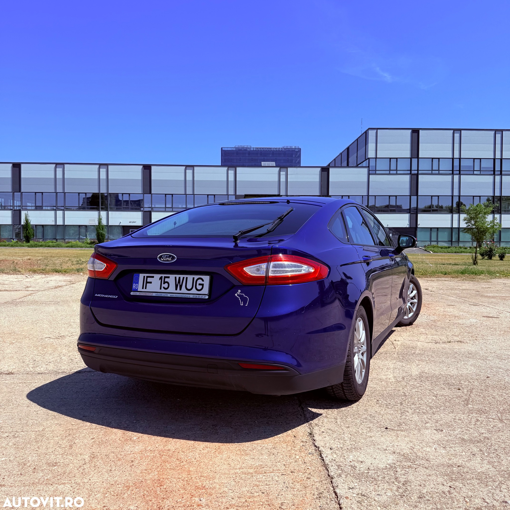 Ford Mondeo 2.0 TDCi Powershift Titanium - 11