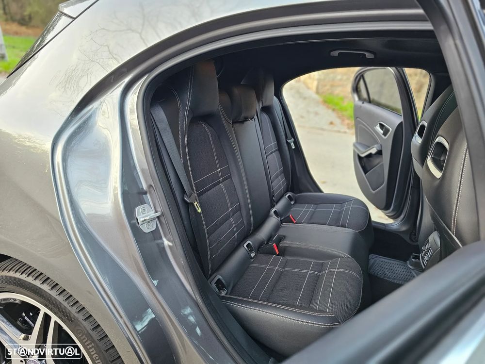 Mercedes-Benz A 180 CDi BE AMG Sport - 14