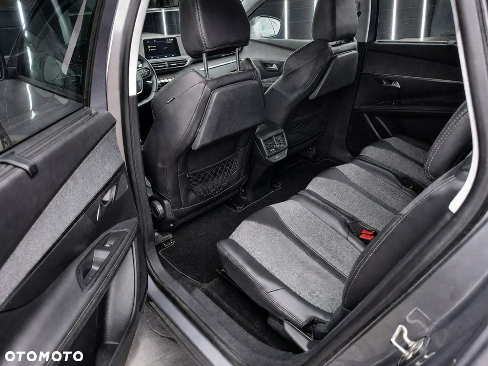 Peugeot 5008 - 14