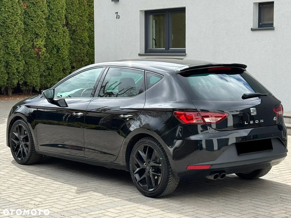 Seat Leon 2.0 TDI FR Black S&S DSG - 8