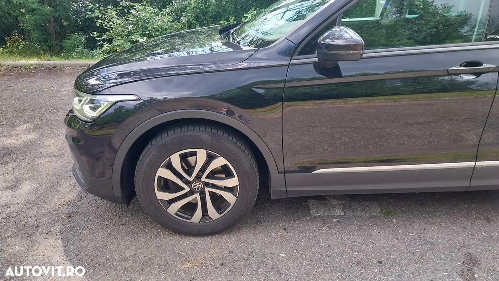 Volkswagen Tiguan - 9