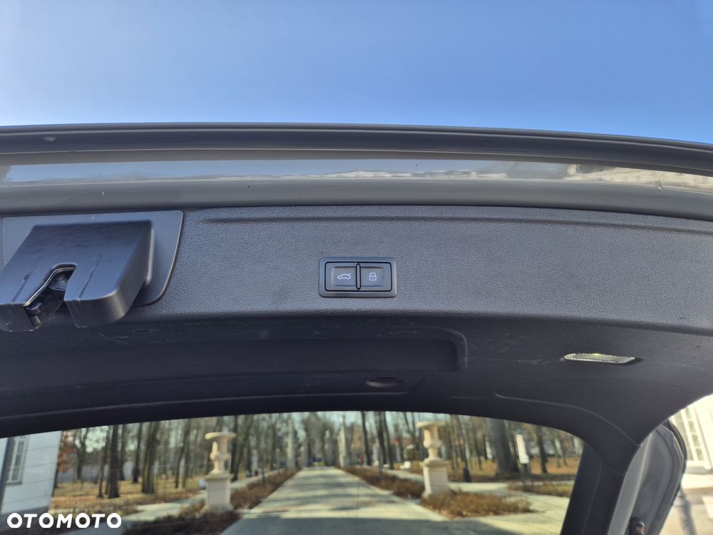 Audi A4 Avant 3.0 TDI quattro tiptronic sport - 21