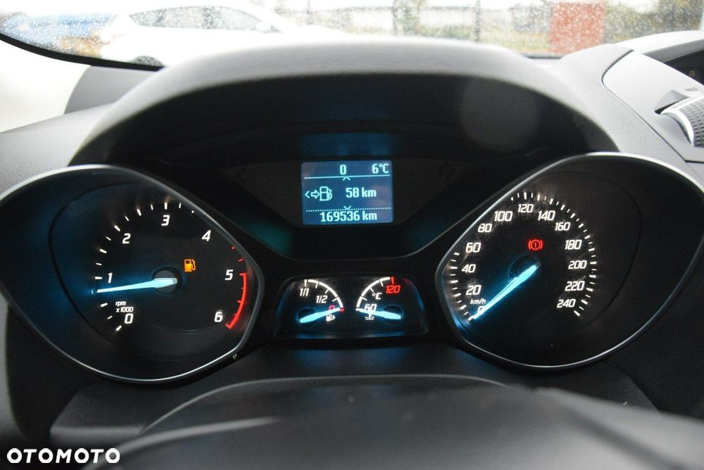 Ford Kuga 2.0 TDCi 2x4 Trend - 29