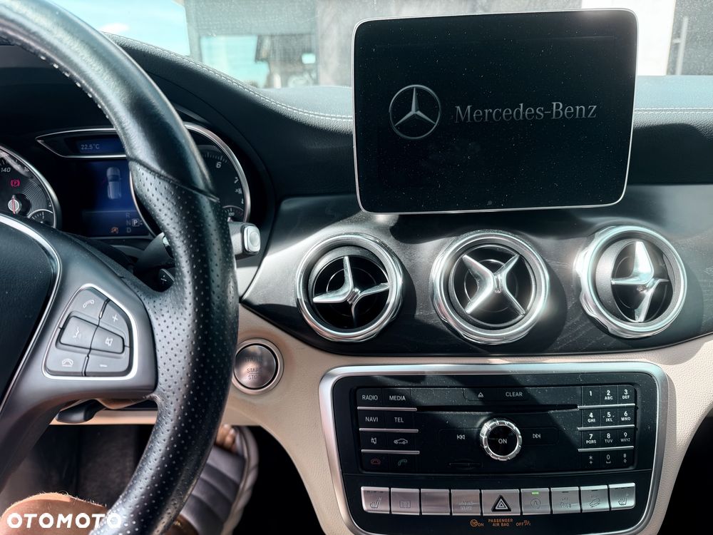 Mercedes-Benz GLA - 3