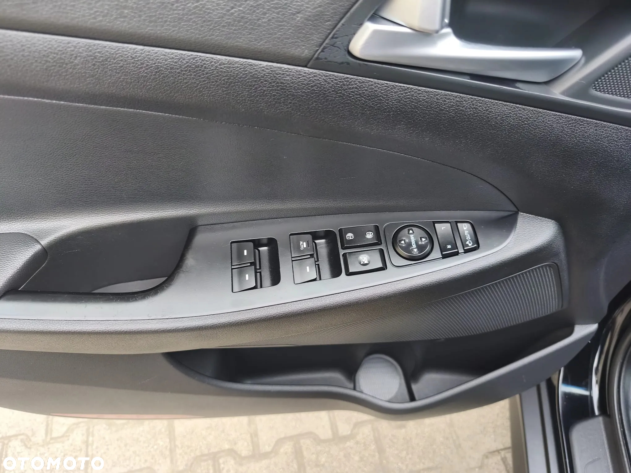 Hyundai Tucson 1.6 GDi 2WD Trend - 9