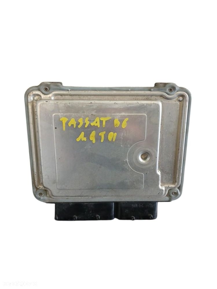 KOMPUTER SILNIKA VW PASSAT B6 1.9 TDI 03G906021DP 0281012742 PASSAT B6 - 1