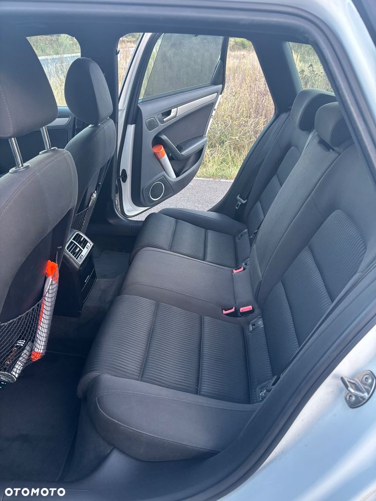 Audi A4 Avant - 7