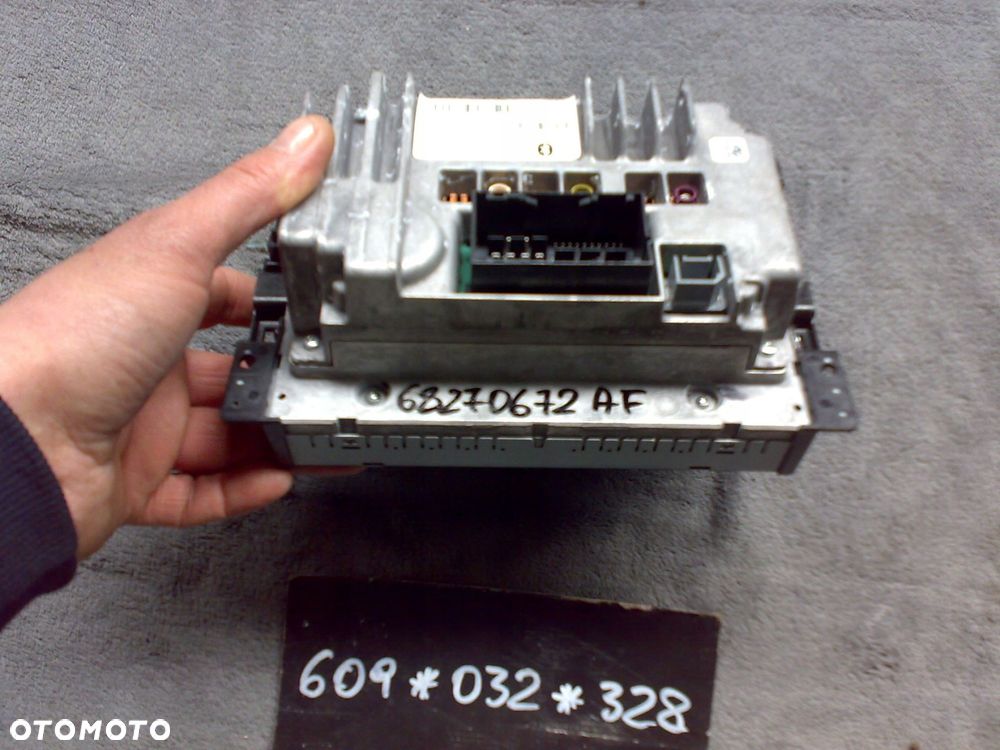 dodge durango 2014 - wyświetlacz radio panel idealny harman navi monitor - 3