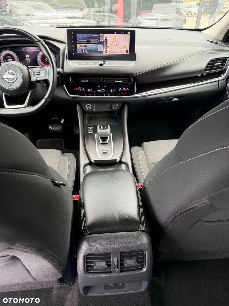 Nissan Qashqai 1.3 DIG-T MHEV N-Connecta Xtronic - 23