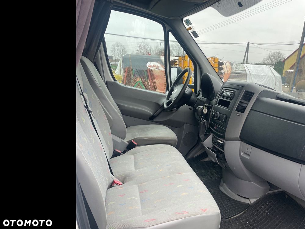 Volkswagen Crafter - 12