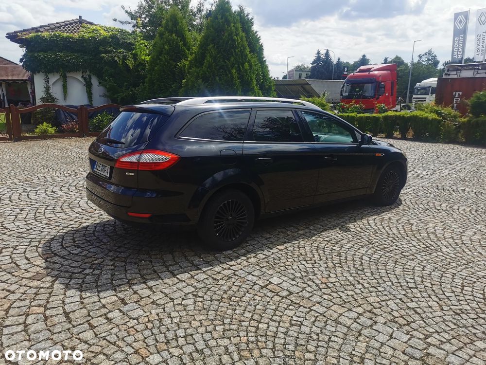 Ford Mondeo 2.0 TDCi Titanium - 4